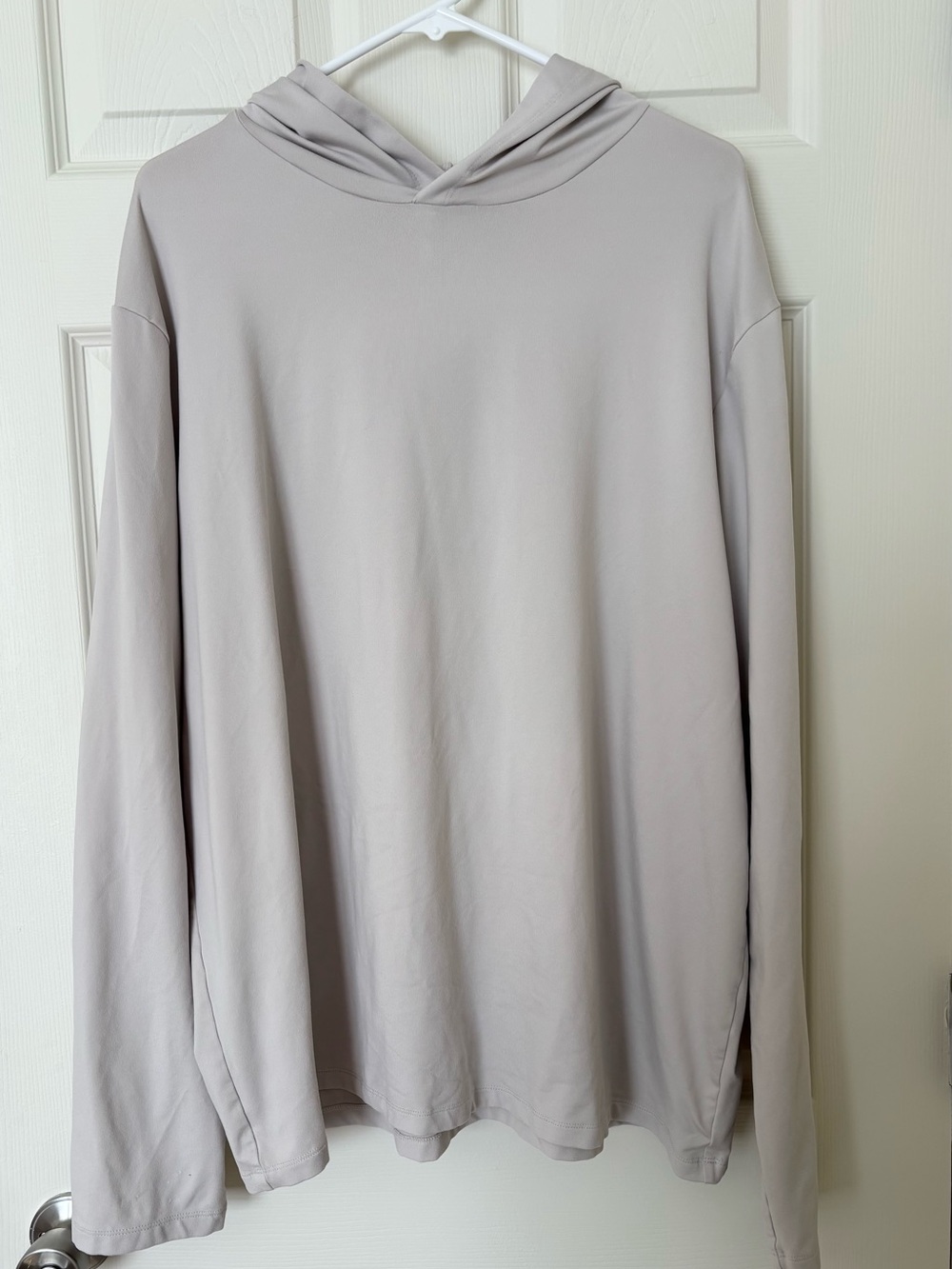 Alo Yoga Men’s Conquer Reform Long Sleeve With Hood